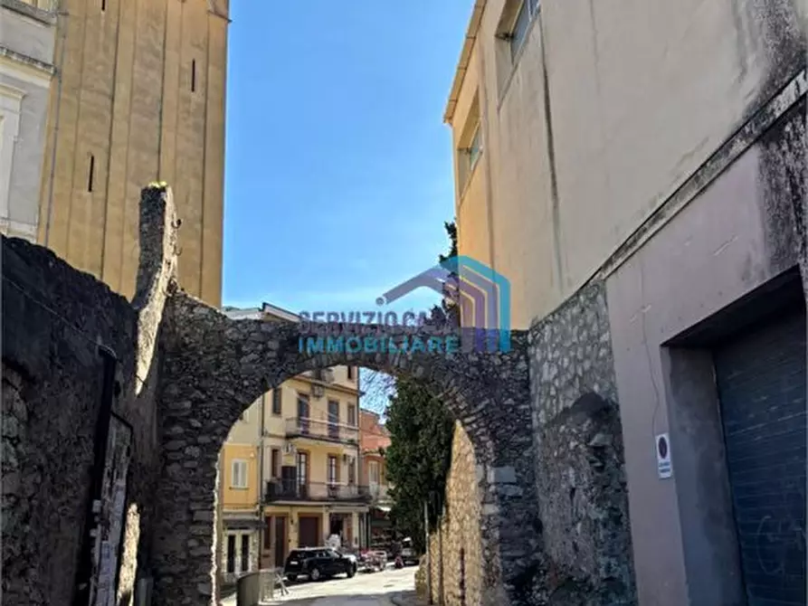 Immagine 1 di Appartamento in vendita  a Taormina