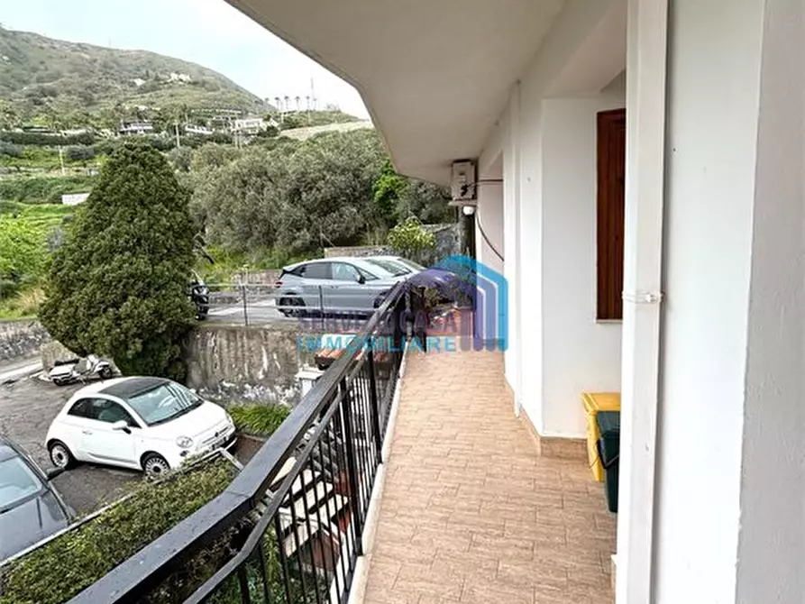 Immagine 7 di Appartamento in vendita  a Letojanni