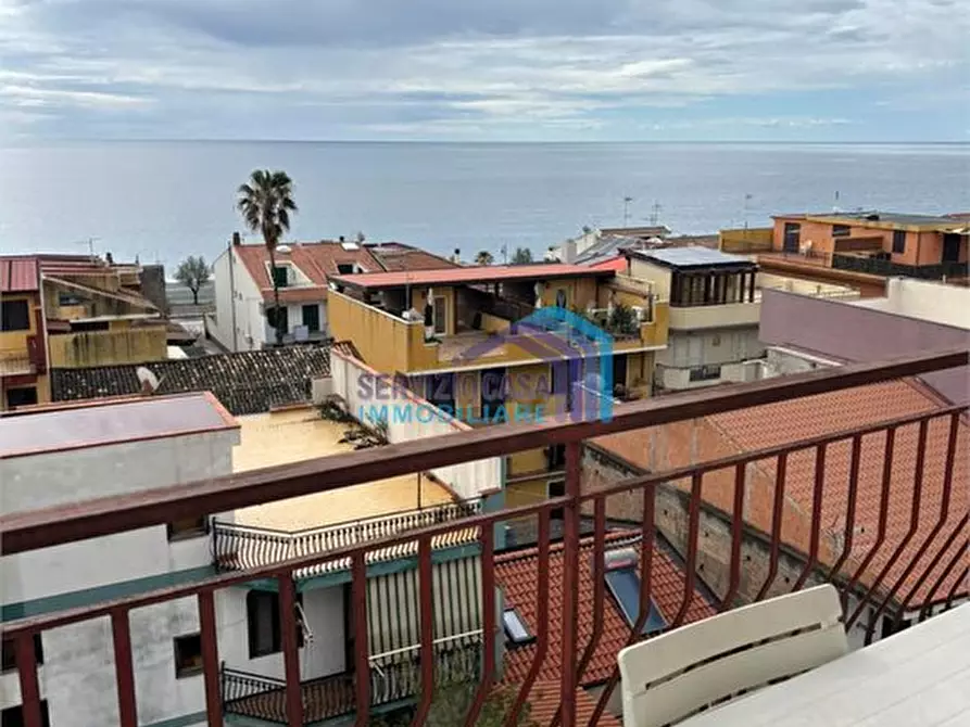 Immagine 2 di Appartamento in vendita  68 a Nizza Di Sicilia