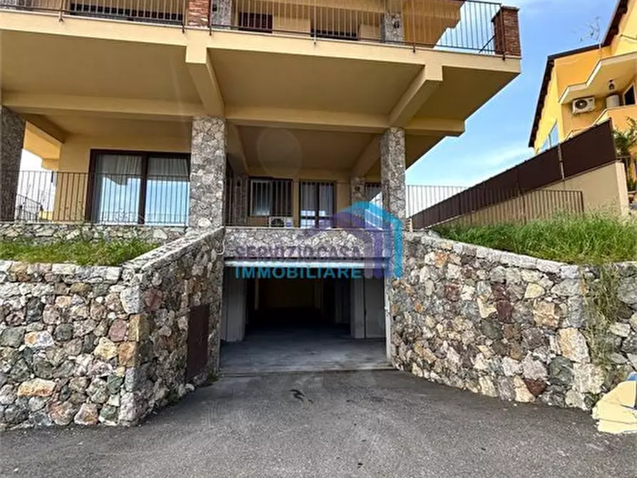 Immagine 6 di Appartamento in vendita  a Taormina