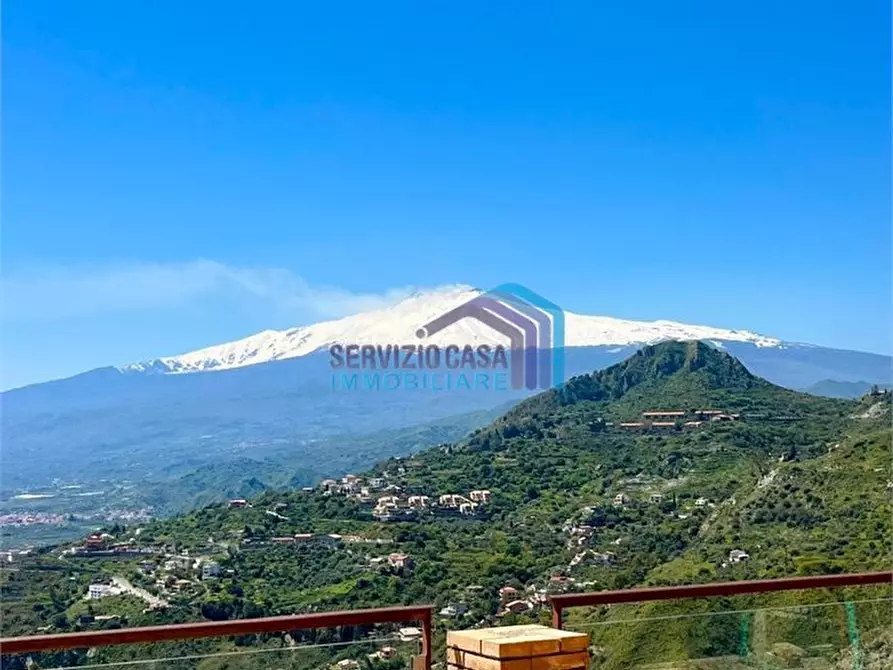 Immagine 2 di Appartamento in vendita  a Taormina