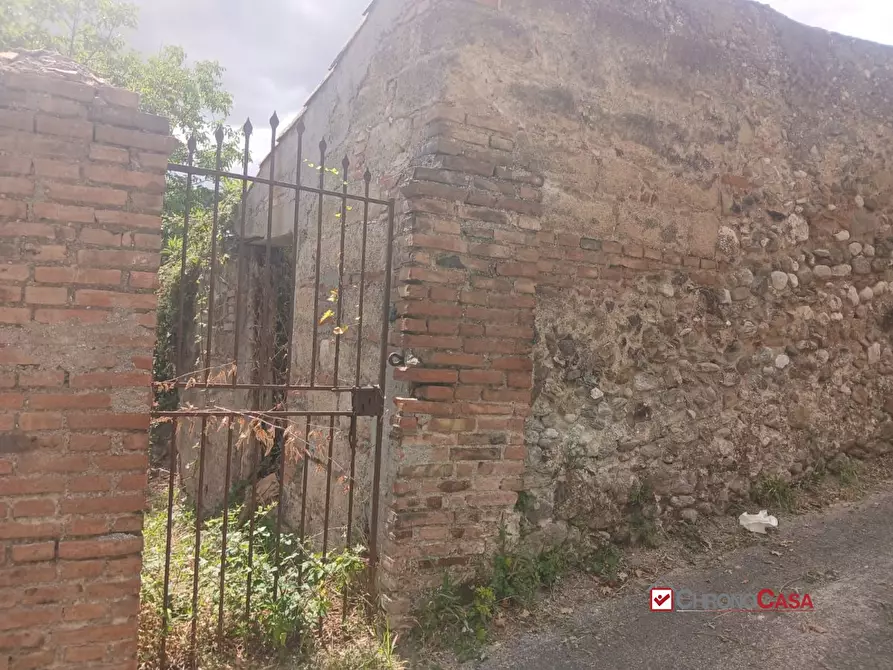 Immagine 10 di Appartamento in vendita  a Pace Del Mela