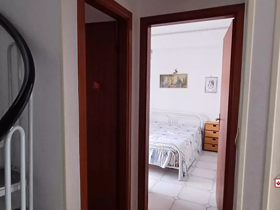 Immagine 8 di Appartamento in vendita  a Venetico