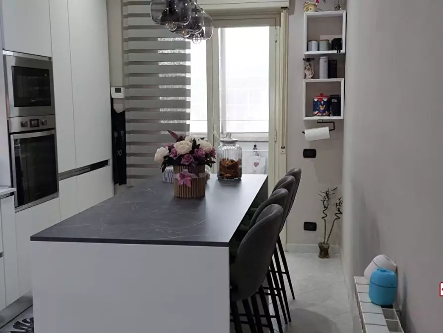 Immagine 10 di Appartamento in vendita  a Messina