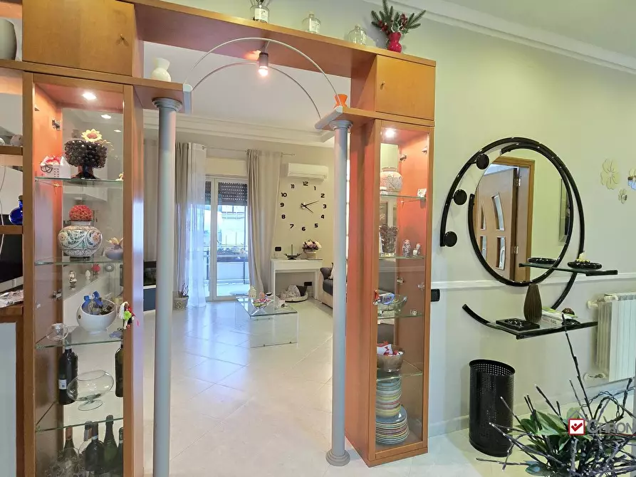 Immagine 1 di Appartamento in vendita  a Messina