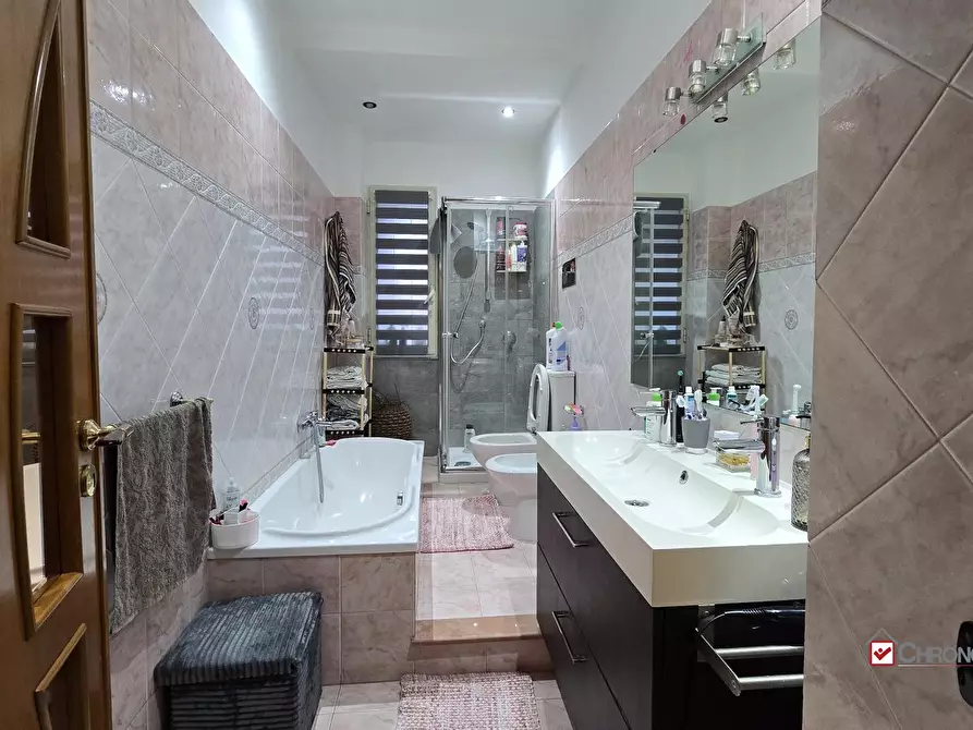 Immagine 9 di Appartamento in vendita  a Messina