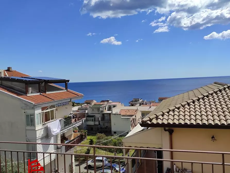 Immagine 8 di Appartamento in vendita  a Santa Teresa Di Riva