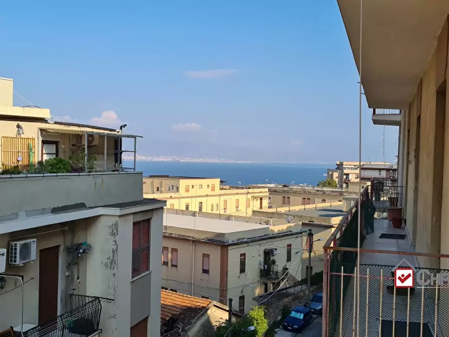 Immagine 2 di Appartamento in vendita  a Messina