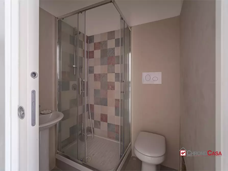 Immagine 4 di Appartamento in vendita  a Messina