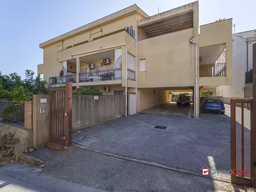 Immagine 2 di Appartamento in vendita  a Messina