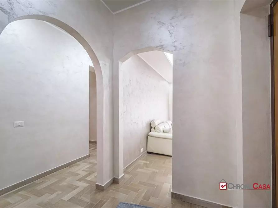 Immagine 10 di Appartamento in vendita  a Messina