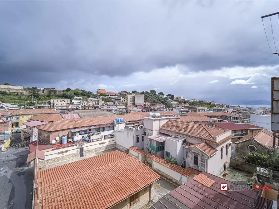 Immagine 4 di Appartamento in vendita  a Messina