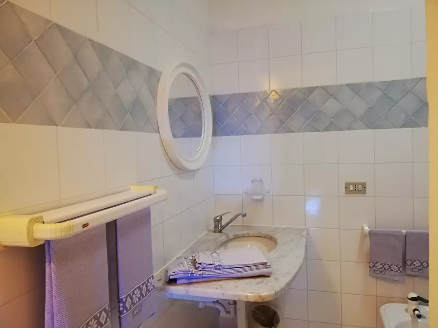 Immagine 8 di Appartamento in vendita  a Lipari