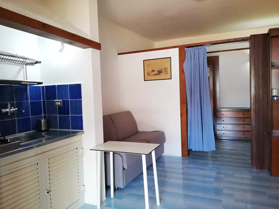 Immagine 3 di Appartamento in vendita  a Lipari