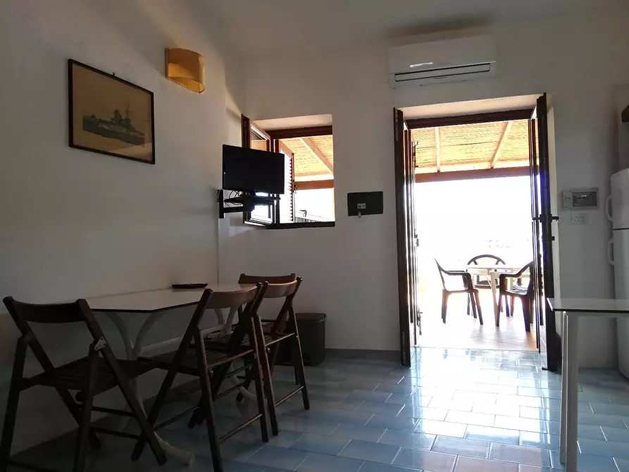 Immagine 4 di Appartamento in vendita  a Lipari