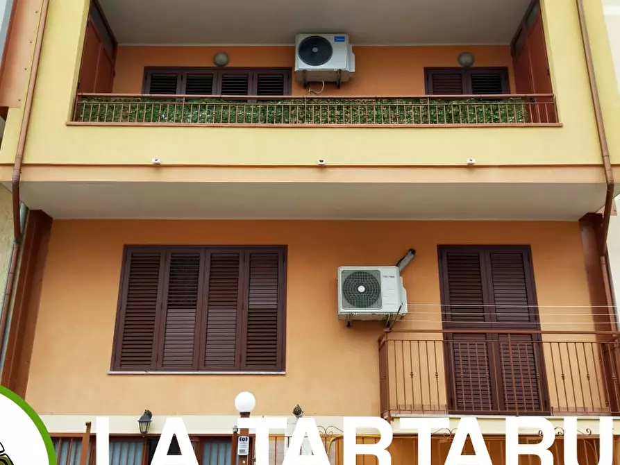 Immagine 7 di Appartamento in vendita  a Santa Teresa Di Riva