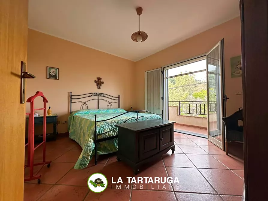 Immagine 9 di Appartamento in vendita  a Savoca