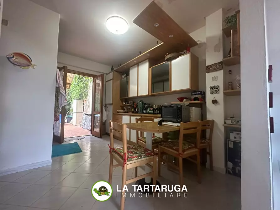 Immagine 6 di Appartamento in vendita  396 a Sant'alessio Siculo