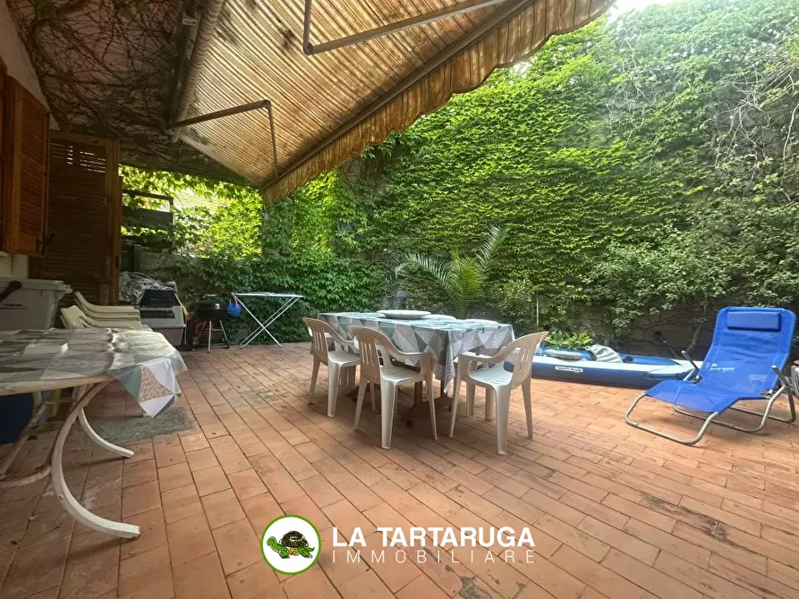 Immagine 9 di Appartamento in vendita  396 a Sant'alessio Siculo