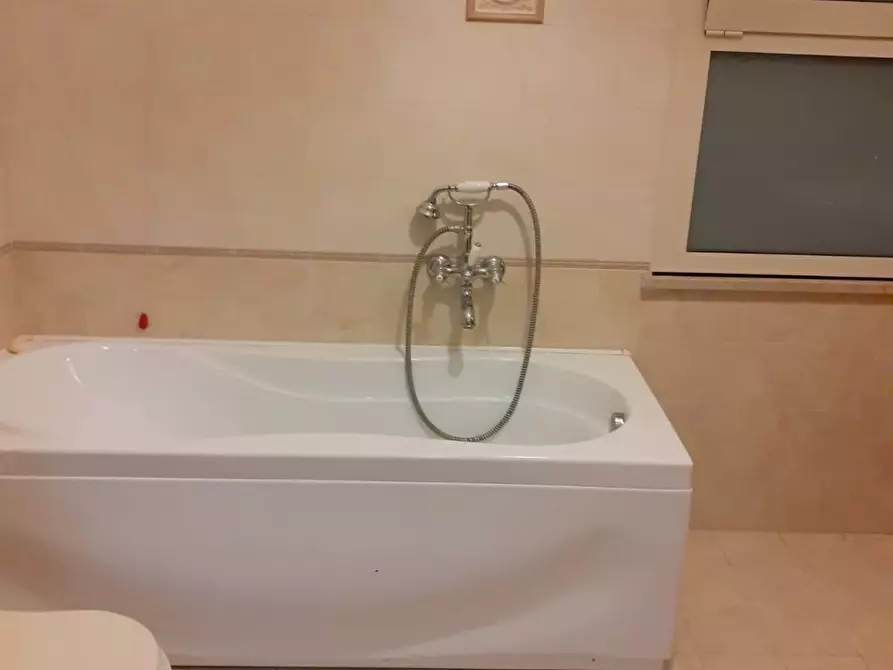 Immagine 6 di Appartamento in vendita  a Messina