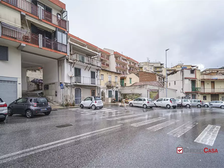 Immagine 2 di Appartamento in vendita  a Messina