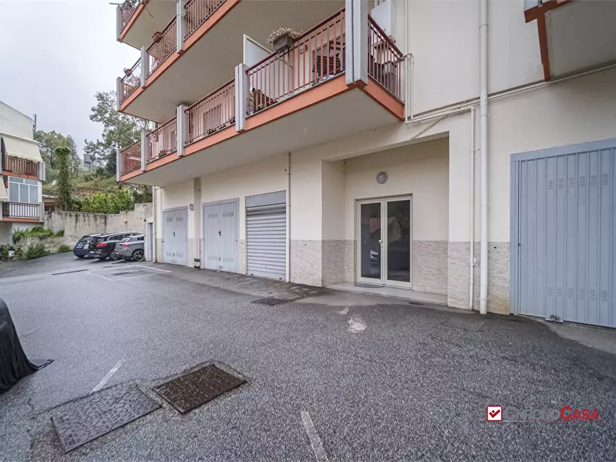 Immagine 1 di Appartamento in vendita  a Messina