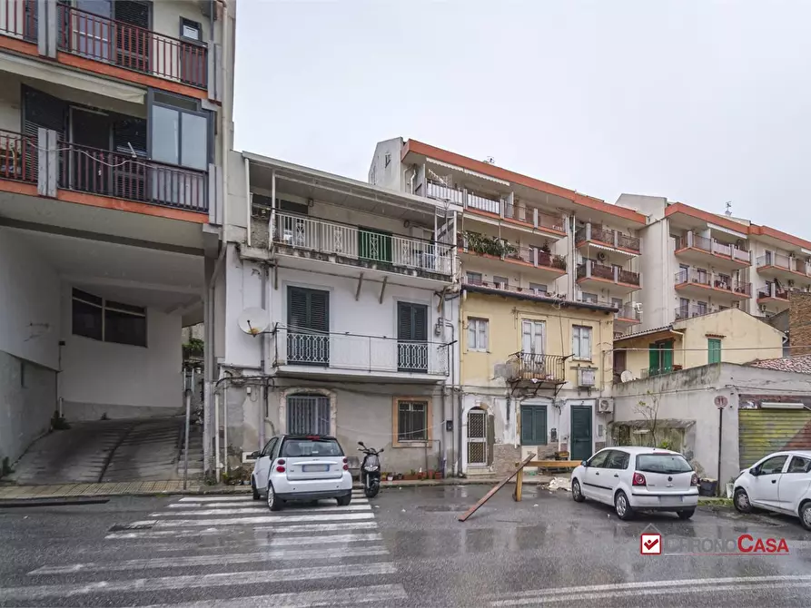 Immagine 3 di Appartamento in vendita  a Messina