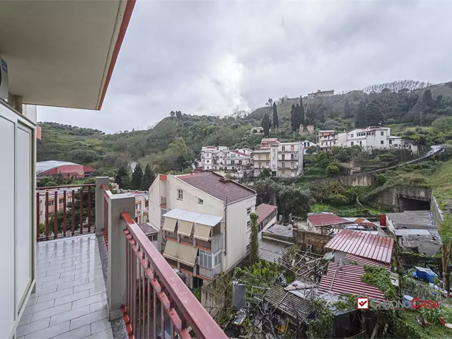 Immagine 5 di Appartamento in vendita  a Messina