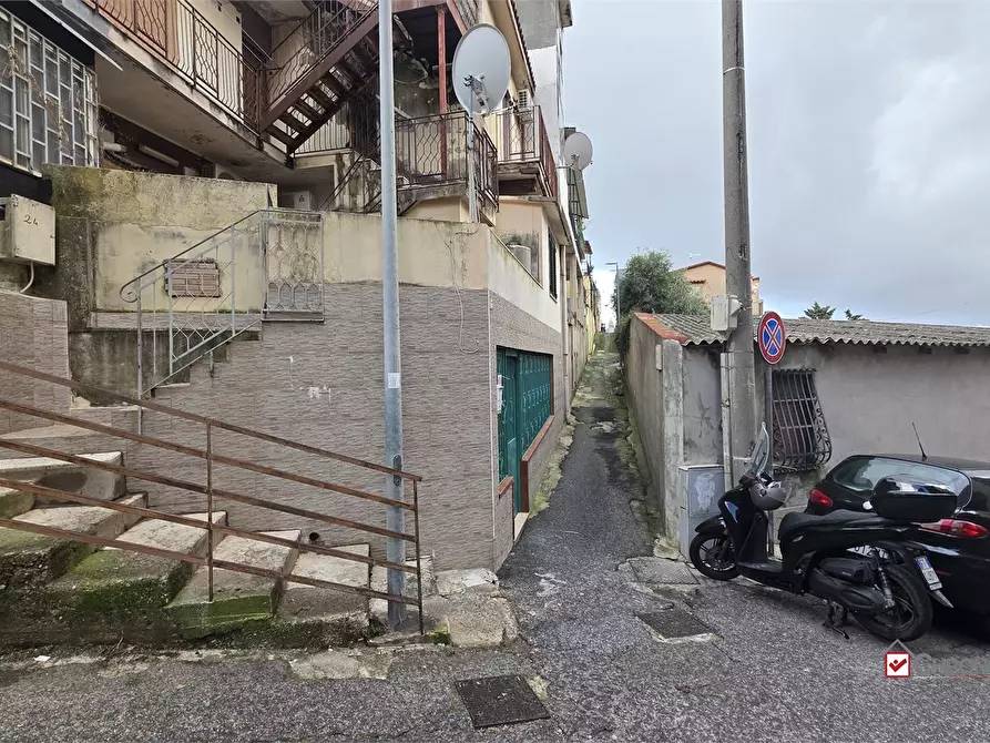 Immagine 5 di Appartamento in vendita  a Messina