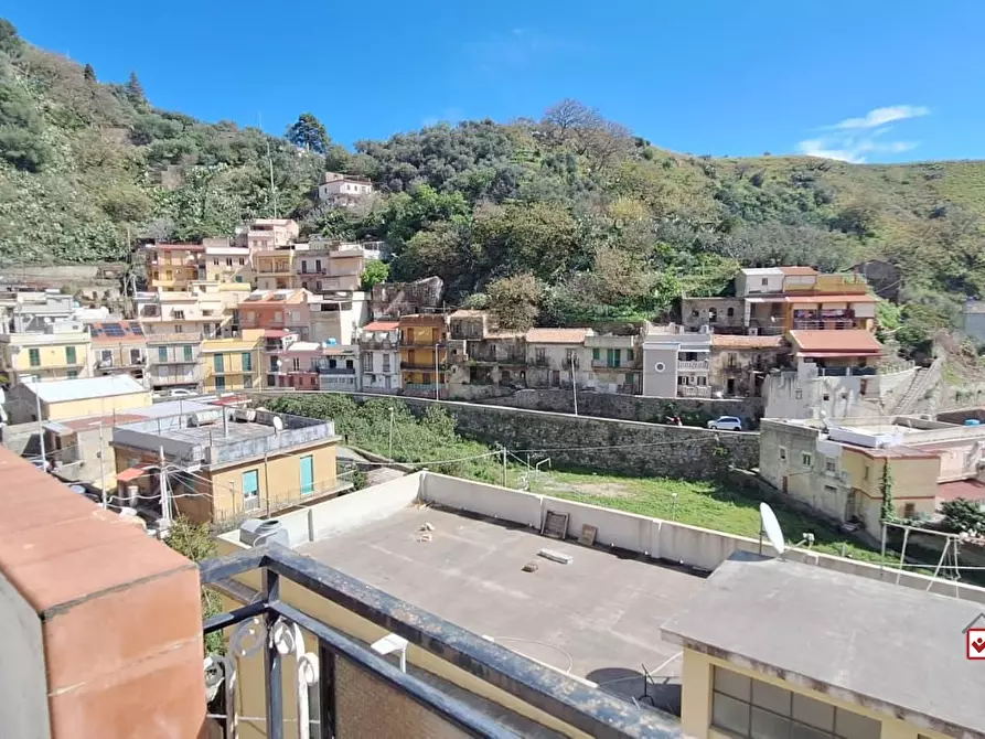 Immagine 5 di Appartamento in vendita  a Messina