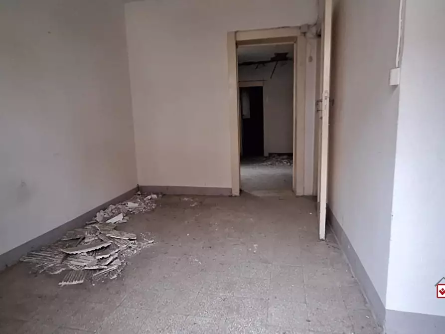 Immagine 10 di Appartamento in vendita  a Messina