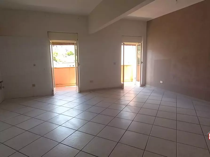 Immagine 4 di Appartamento in vendita  a Messina
