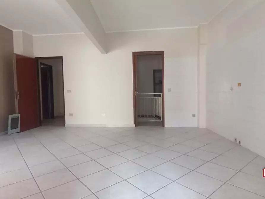 Immagine 2 di Appartamento in vendita  a Messina