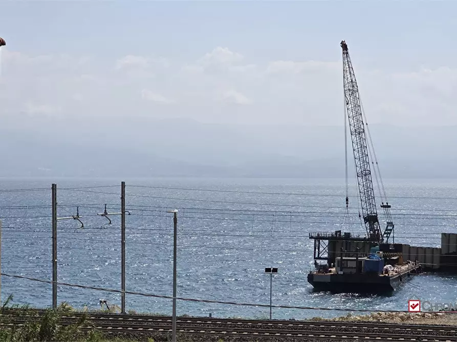 Immagine 8 di Appartamento in vendita  a Messina