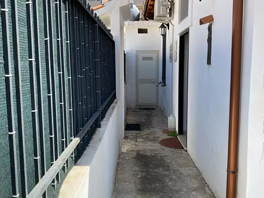 Immagine 3 di Appartamento in vendita  a Messina