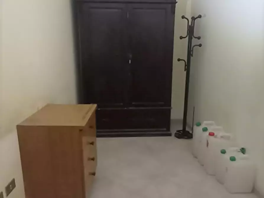 Immagine 10 di Appartamento in vendita  a Messina