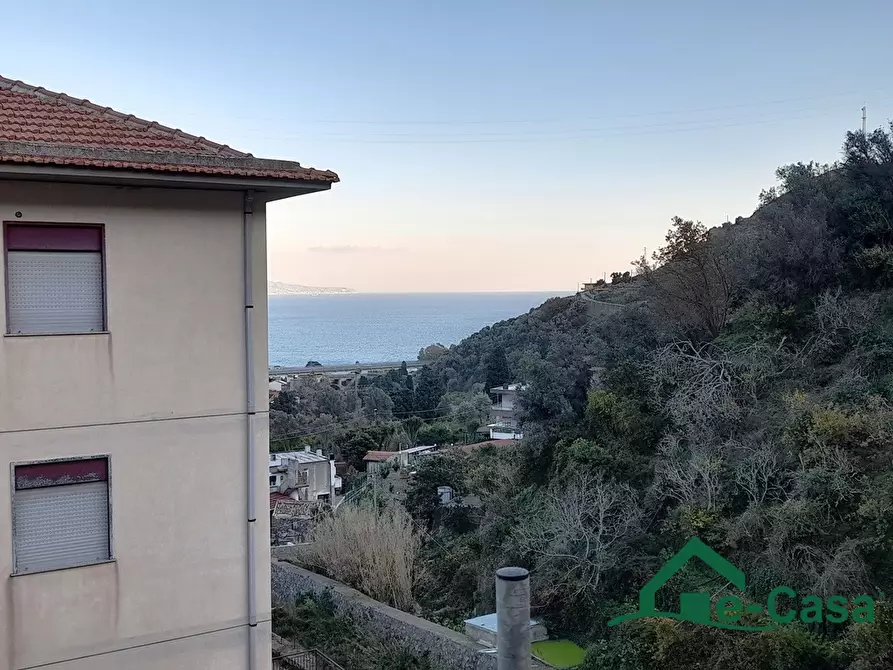 Immagine 2 di Appartamento in vendita  15 a Messina