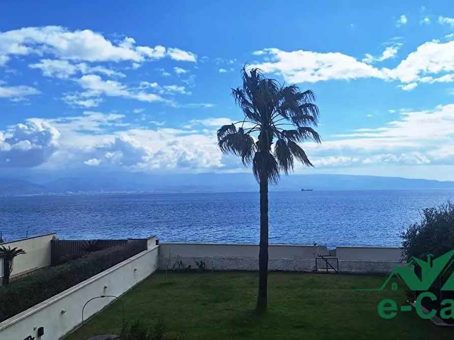 Immagine 1 di Appartamento in vendita  8 a Messina