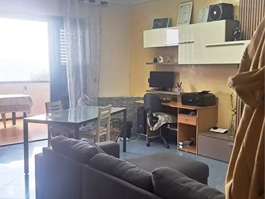 Immagine 4 di Appartamento in vendita  8 a Messina