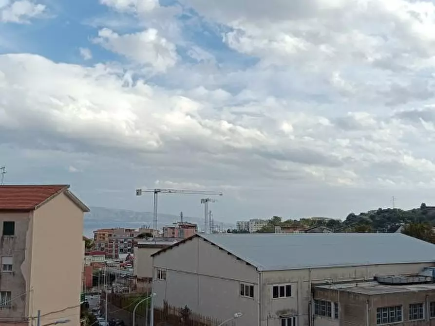 Immagine 1 di Appartamento in vendita  a Messina