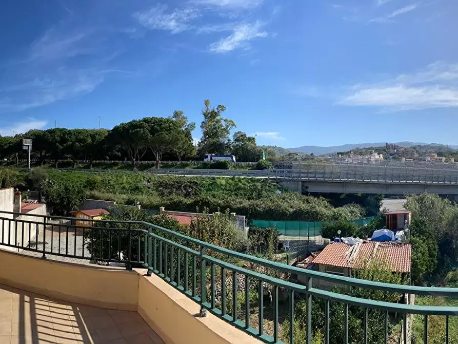 Immagine 8 di Appartamento in vendita  9 a Villafranca Tirrena