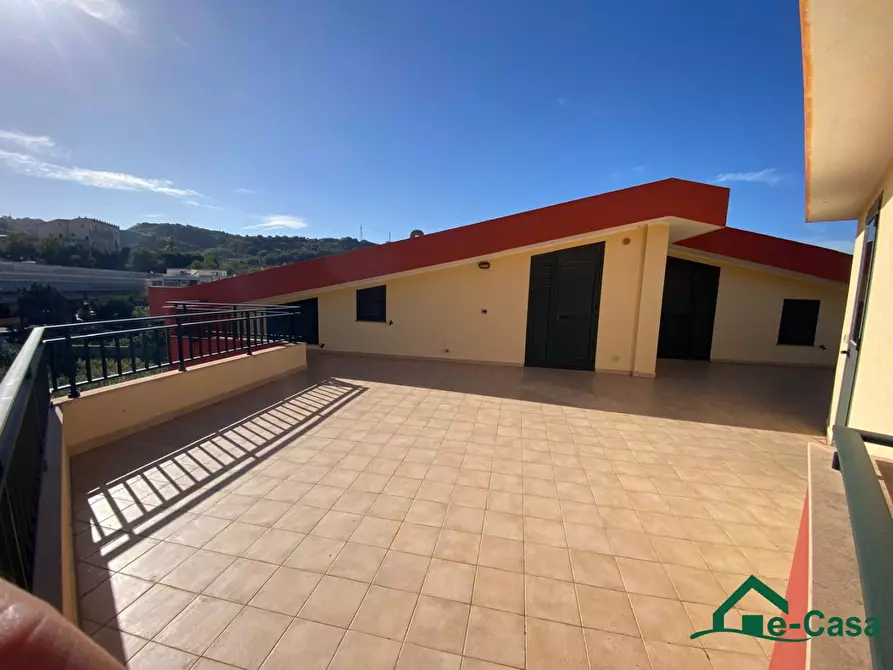 Immagine 3 di Appartamento in vendita  9 a Villafranca Tirrena