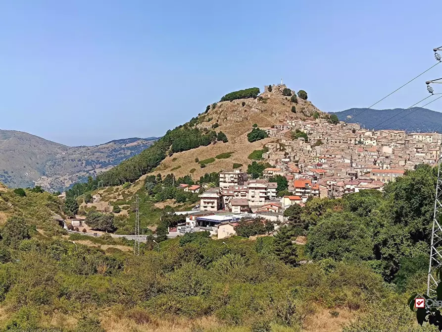 Immagine 2 di Appartamento in vendita  a Mistretta