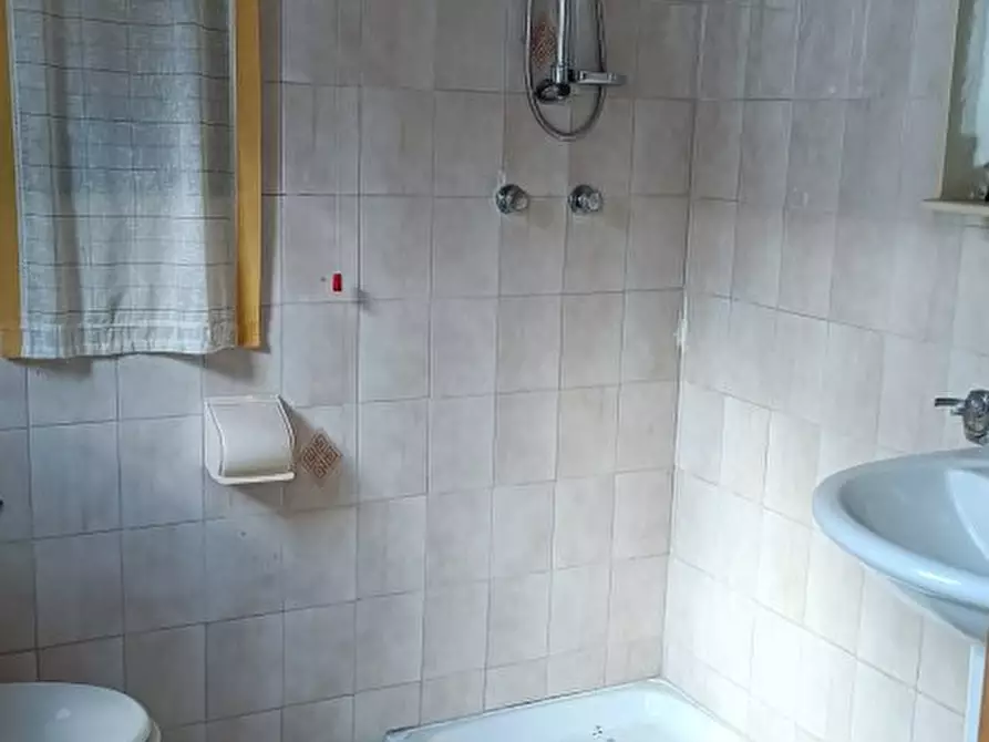 Immagine 4 di Appartamento in vendita  a Messina