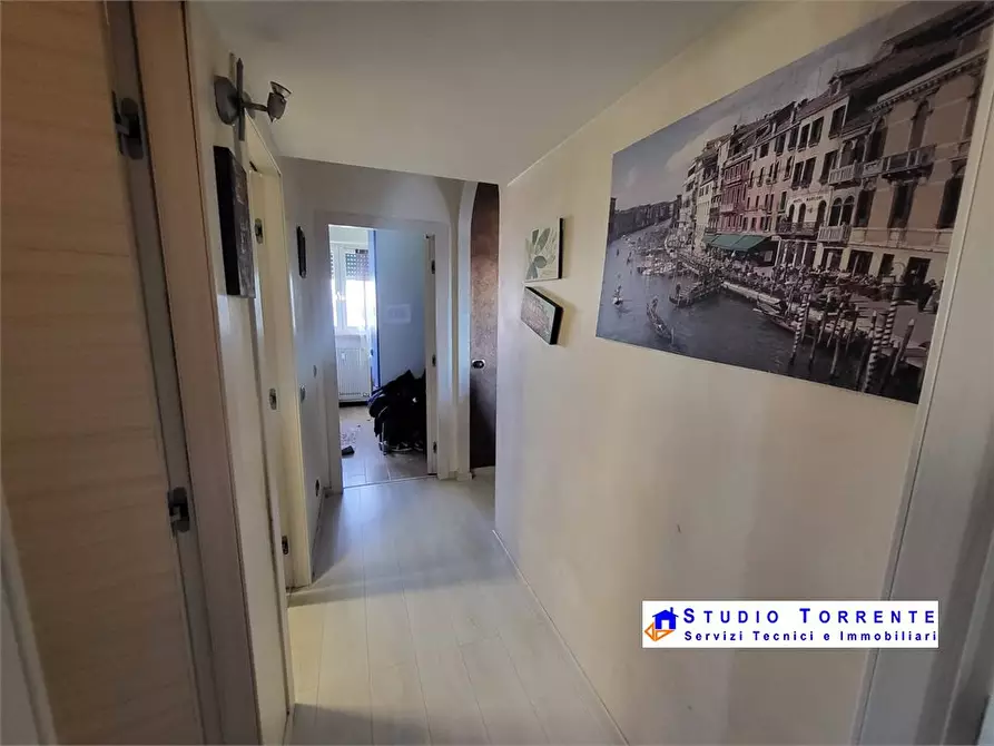 Immagine 6 di Appartamento in vendita  31 a Bollate