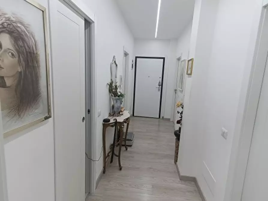 Immagine 1 di Appartamento in vendita  6 a Pero