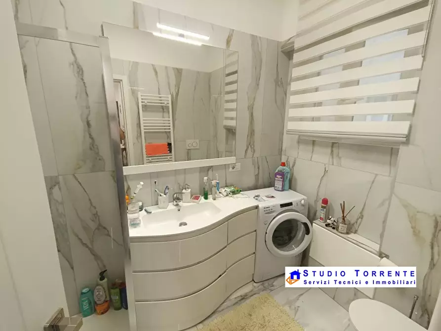 Immagine 10 di Appartamento in vendita  6 a Pero