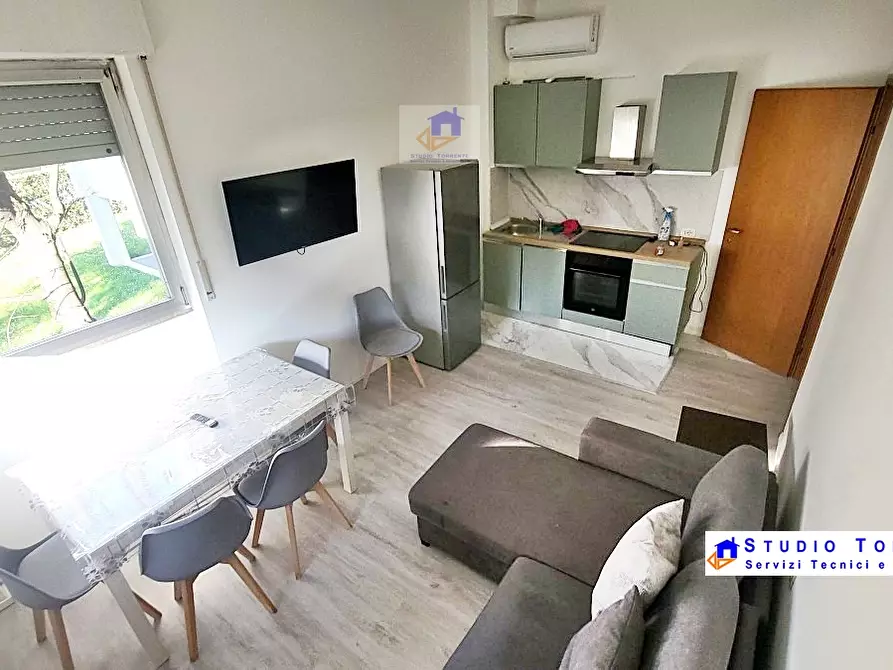 Immagine 1 di Appartamento in vendita  11 a Milano
