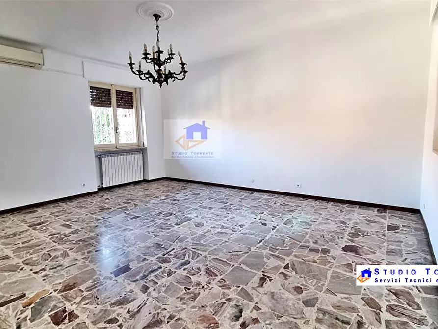 Immagine 5 di Appartamento in vendita  7 a Bollate