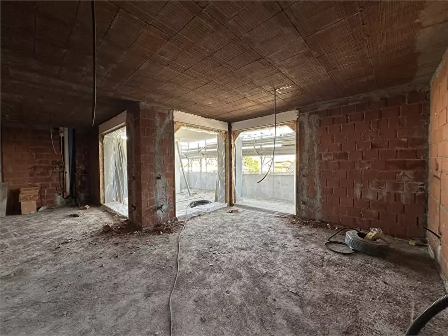 Immagine 3 di Appartamento in vendita  a Parabiago